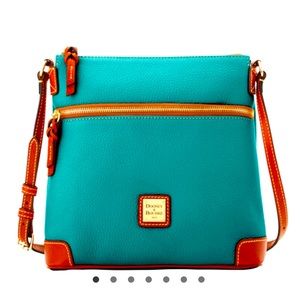 💚Dooney & Bourke Crossbody/shoulder bag in Spearmint💚